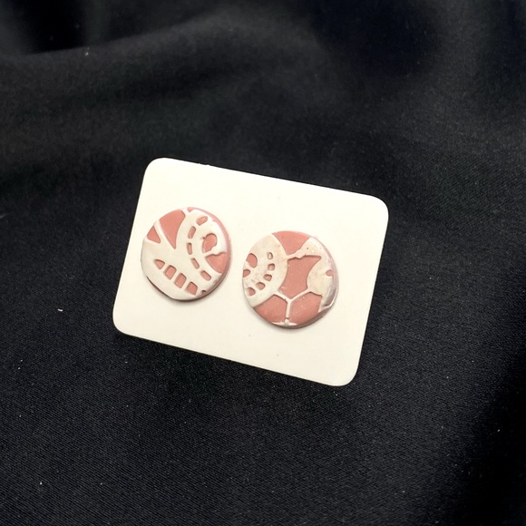 $5 when you buy another item! - Picture 1 of 2